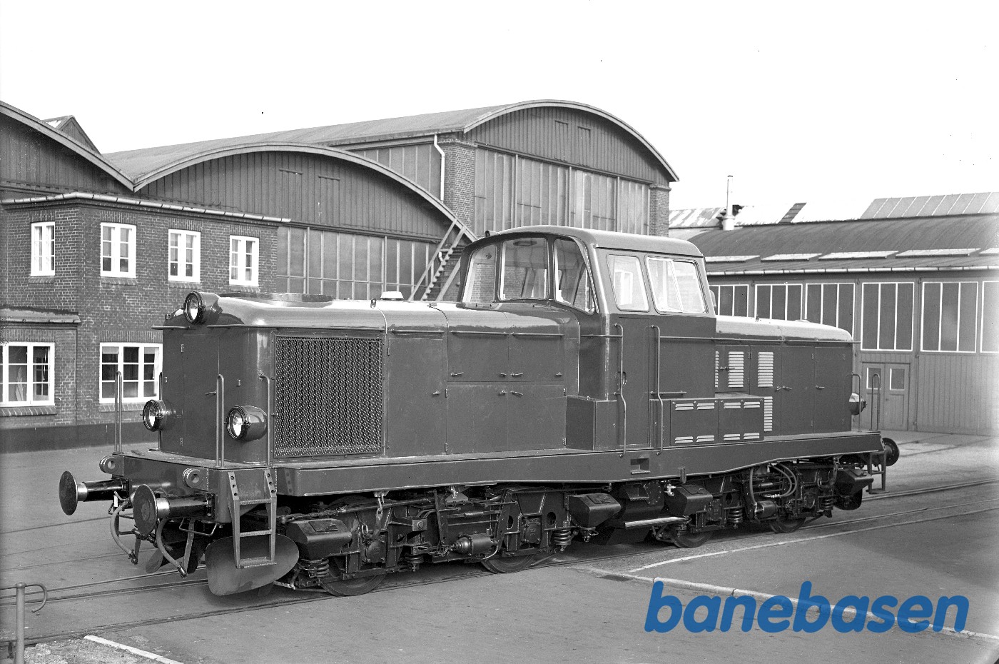 400 HK Diesel loko MT 400 HK Diesel loko MT