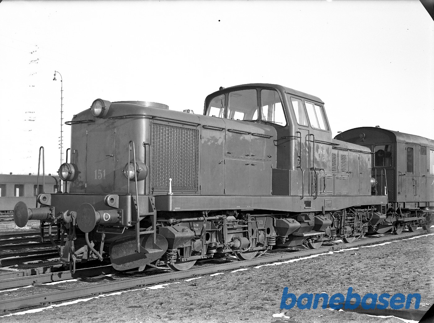 400 Dieselloko MT på linien med mandskab 400 Dieselloko MT på linien med mandskab