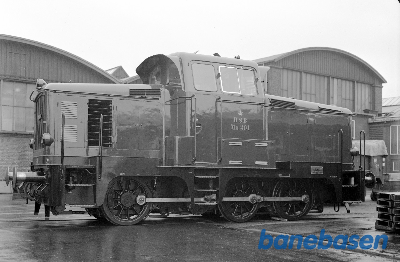 440 HK Diesel hyd. Traktor MH 301 440 HK Diesel hyd. Traktor MH 301