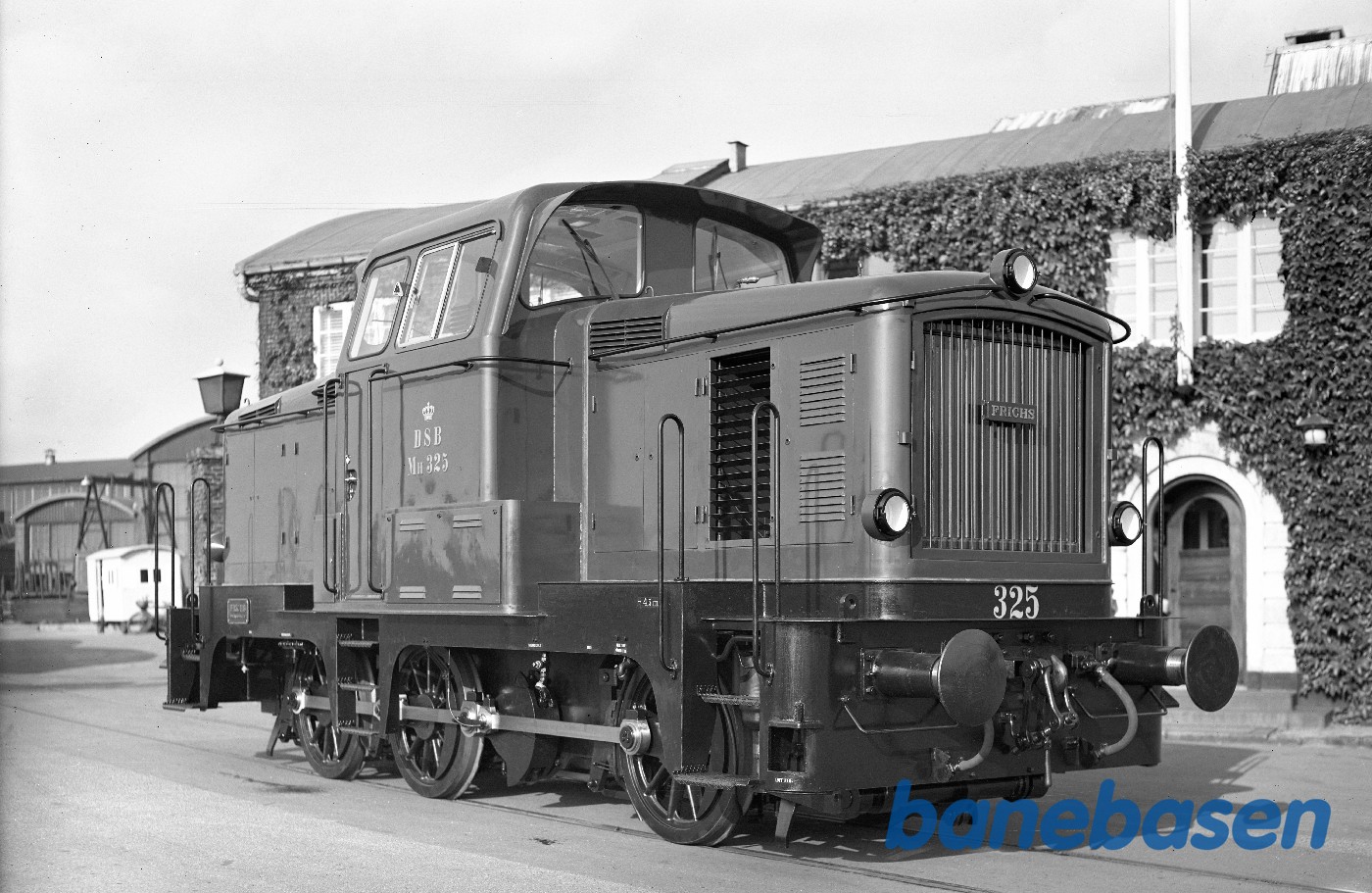 Diesel hyd. rangerlokomotiv MH 325 Diesel hyd. rangerlokomotiv MH 325