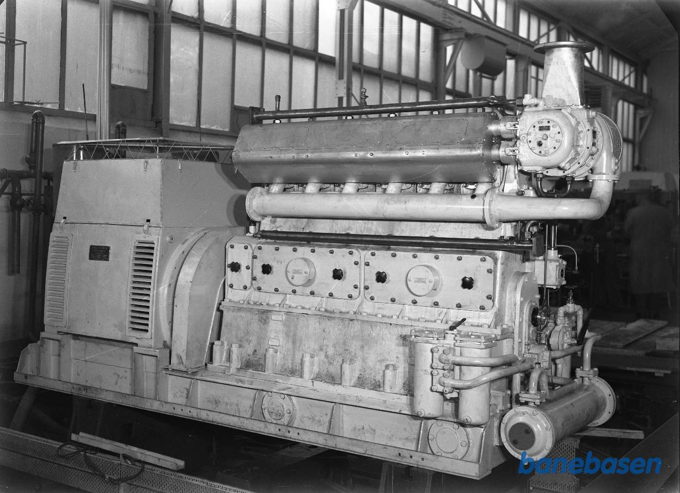 Dieselmotor klar til montage på Malmøfærgen Dieselmotor klar til montage på Malmøfærgen