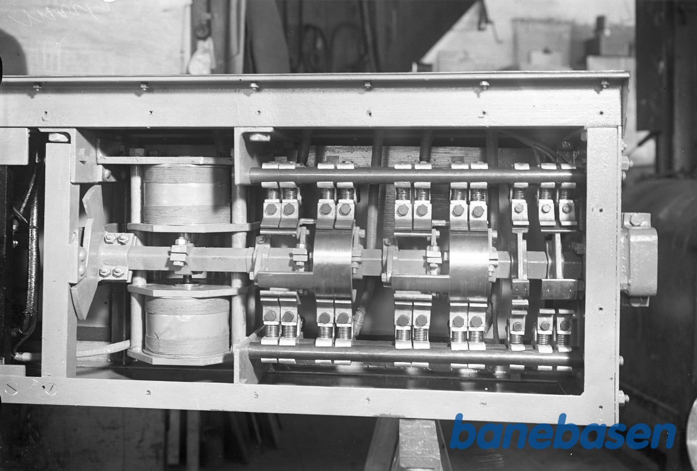 Frem/bak vendevalse f.eks. til marcipanbrød Frem/bak vendevalse f.eks. til marcipanbrød