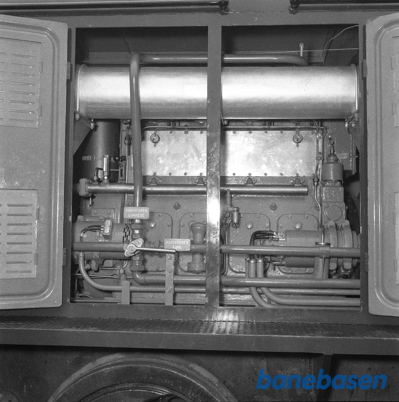 Motoren i lokomotivet Motoren i lokomotivet