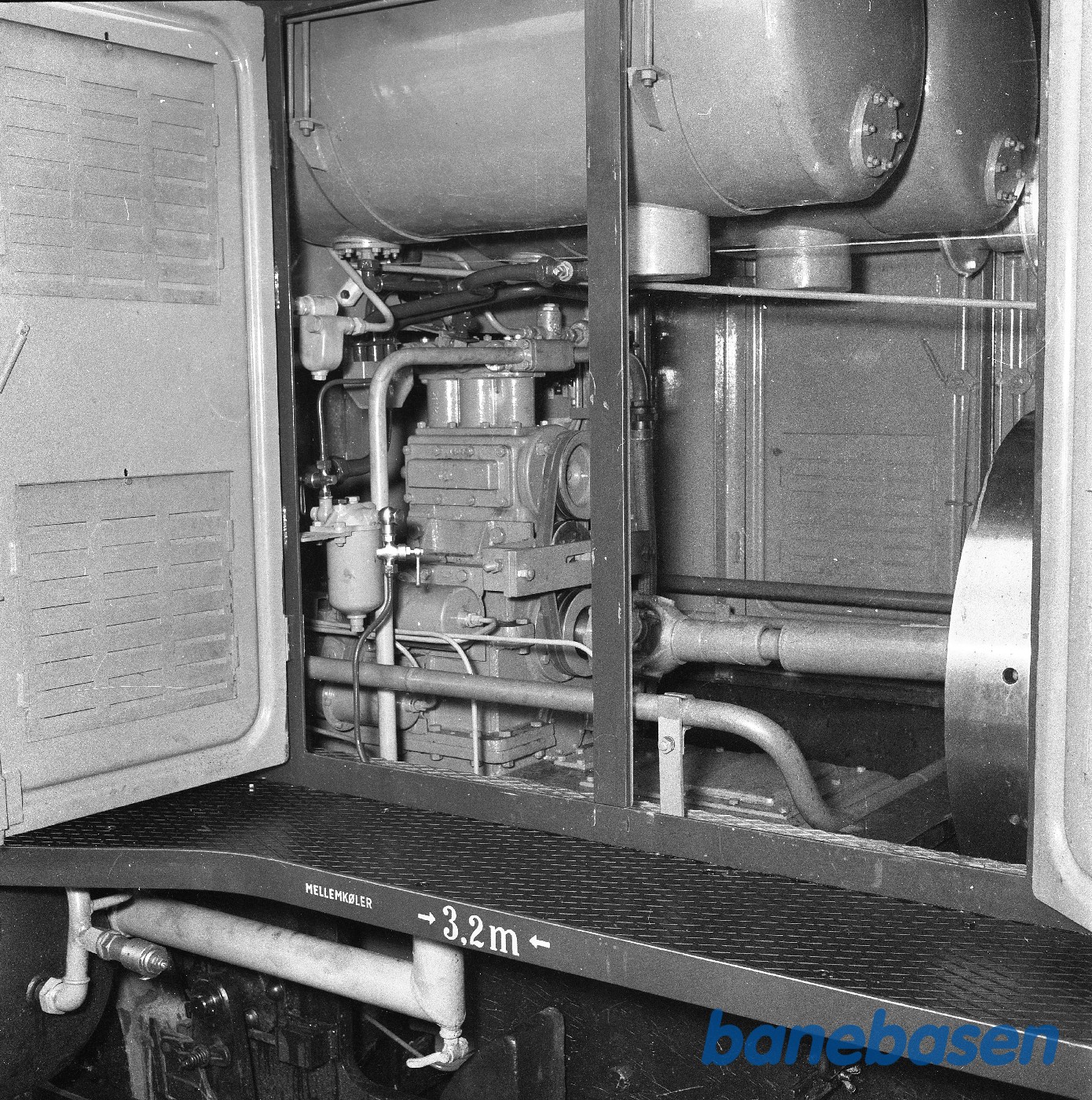 Motoren i lokomotivet Motoren i lokomotivet