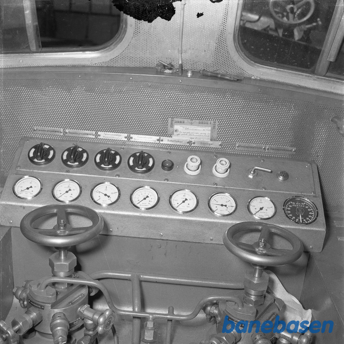 Fotografering og opmåling af MH 203 Fotografering og opmåling af MH 203