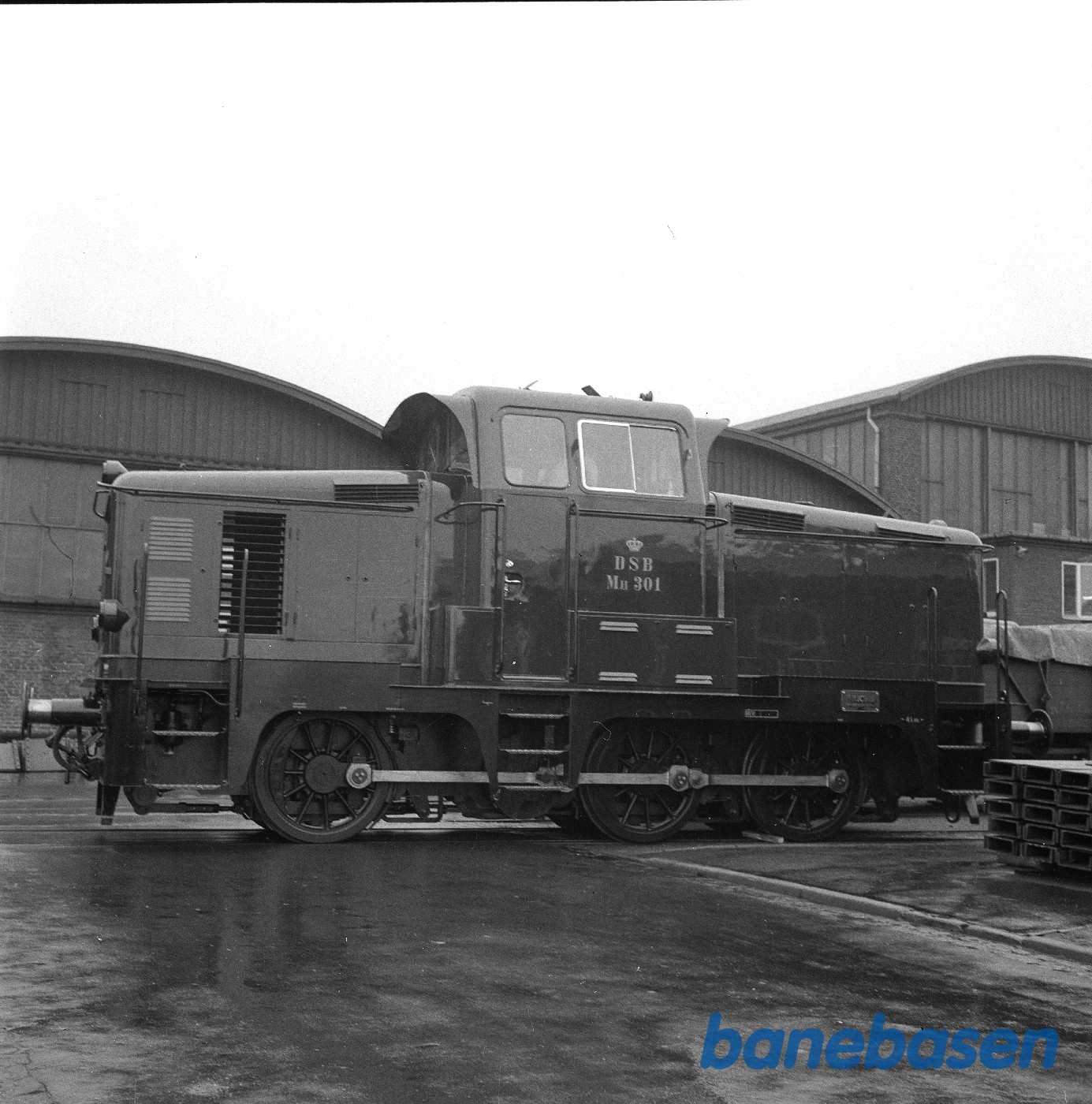 440HK dieselhyd. Traktor 6x 6 film 440HK dieselhyd. Traktor 6x 6 film