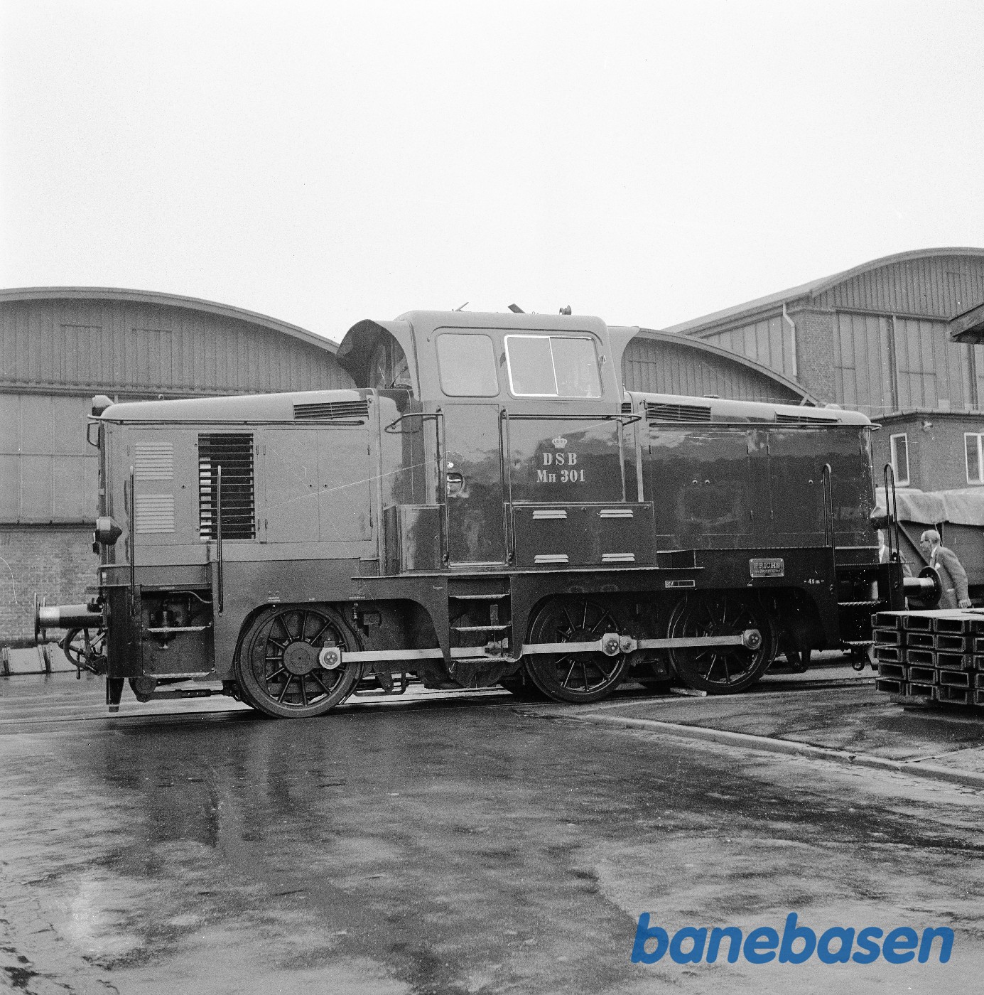 440HK dieselhyd. Traktor 6x 6 film 440HK dieselhyd. Traktor 6x 6 film