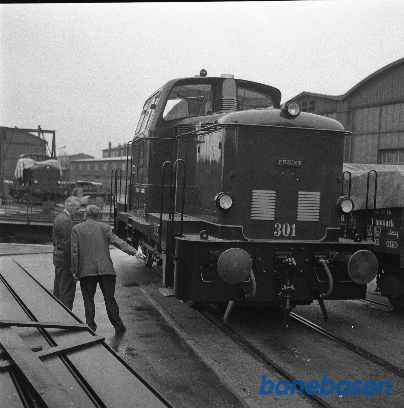 440HK dieselhyd. Traktor 6x 6 film 440HK dieselhyd. Traktor 6x 6 film