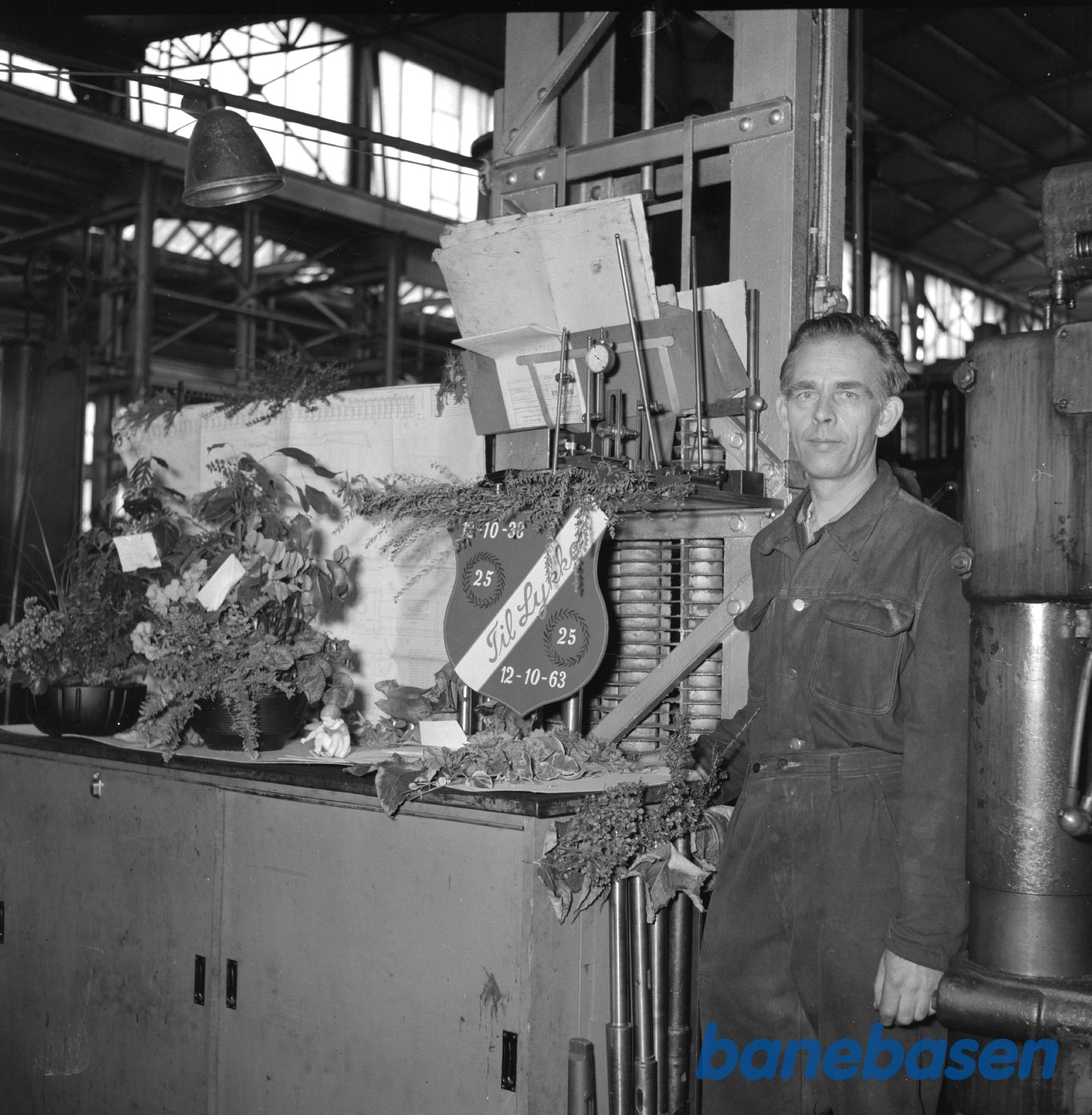 Maskinabejder Poul Berming 25 års jubilæum Maskinabejder Poul Berming 25 års jubilæum