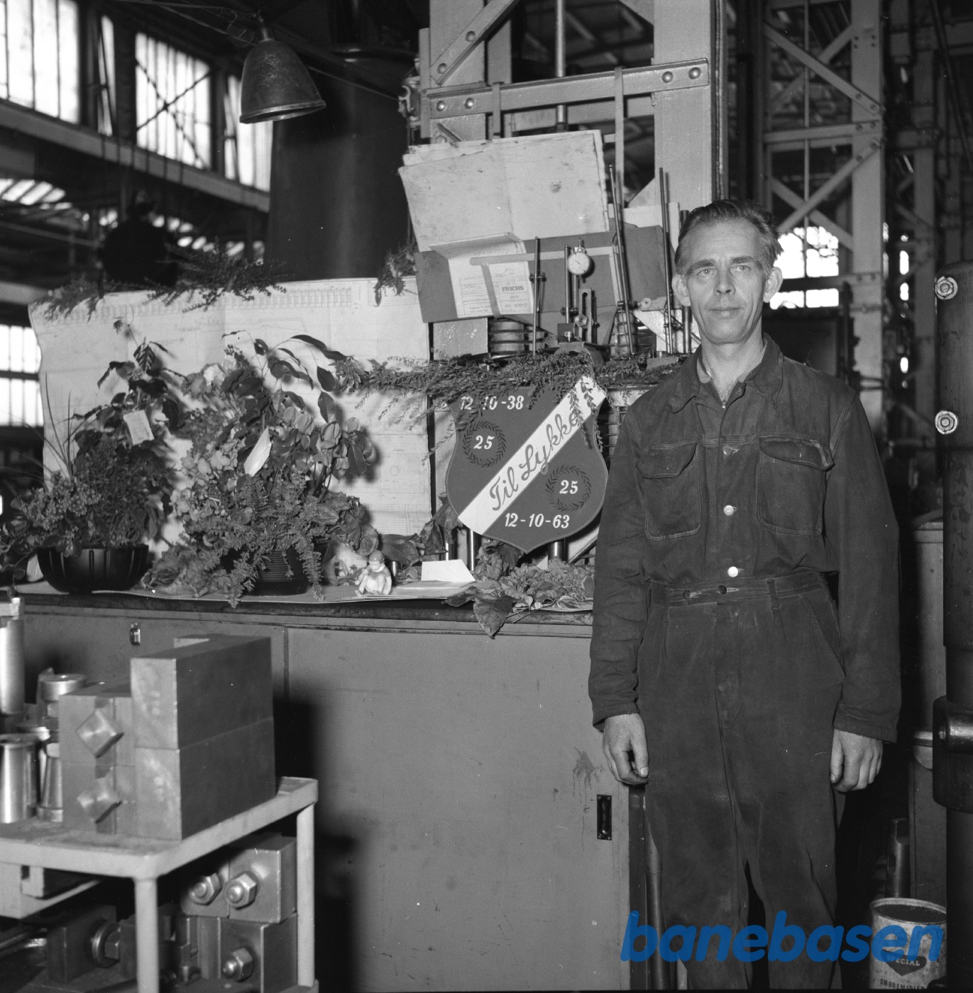 Maskinabejder Poul Berming 25 års jubilæum Maskinabejder Poul Berming 25 års jubilæum