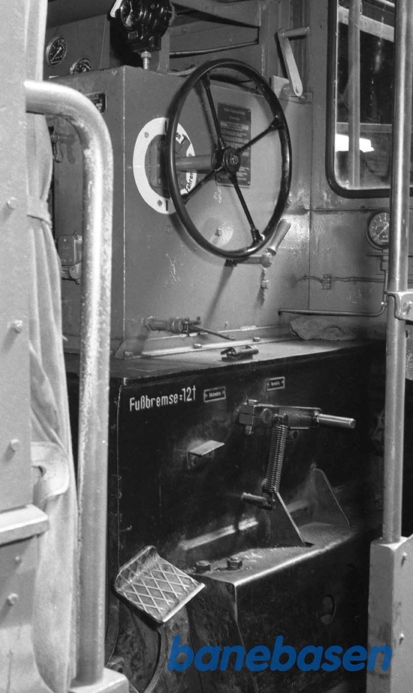 Tysk Köff i lokoværkstedet. Detaljer Tysk Köff i lokoværkstedet. Detaljer