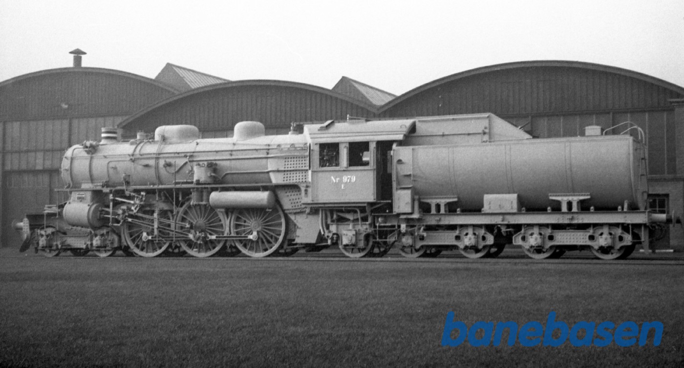 Ltr E 979 gråmalet i fabriksgården Ltr E 979 gråmalet i fabriksgården