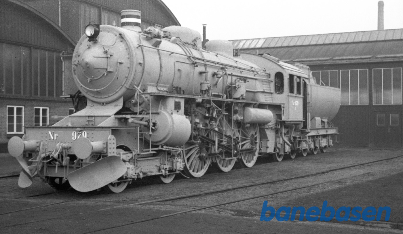 Ltr E 979 gråmalet i fabriksgården Ltr E 979 gråmalet i fabriksgården