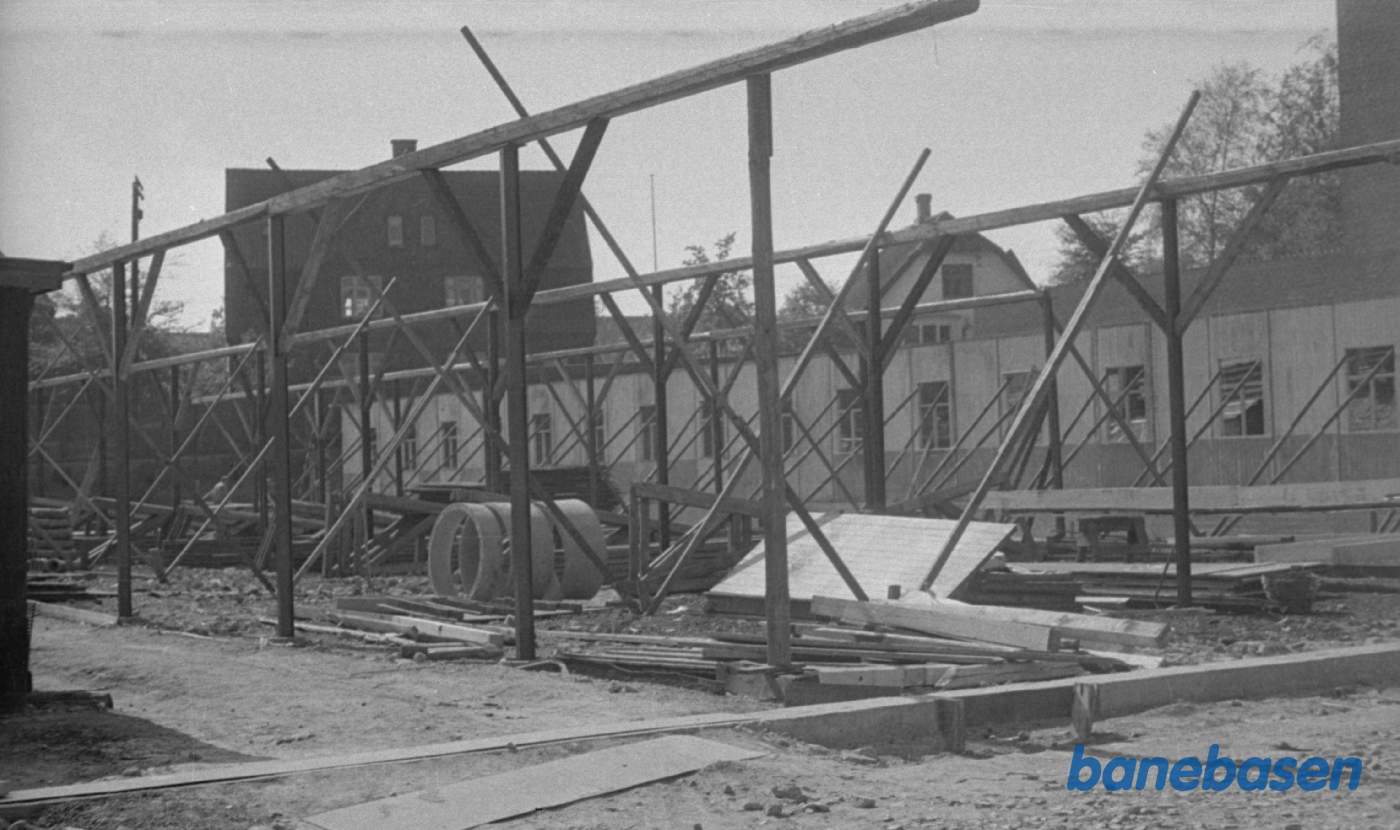 Opførelse af ny bygning på fabrikken Opførelse af ny bygning på fabrikken