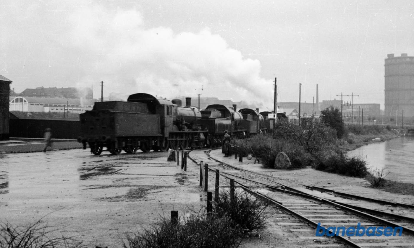 5 Hollandske lokomotivers ankomst til Frichs