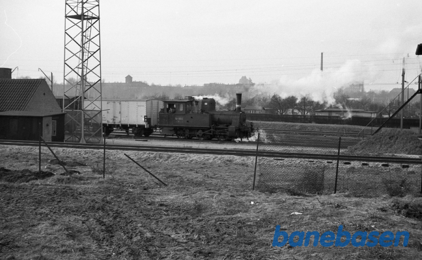 F 464 rangerer på Lersøen F 464 rangerer på Lersøen