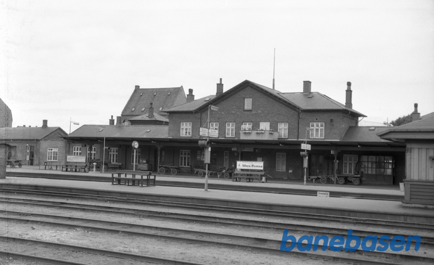 Silkeborg station. Perronsiden Silkeborg station. Perronsiden