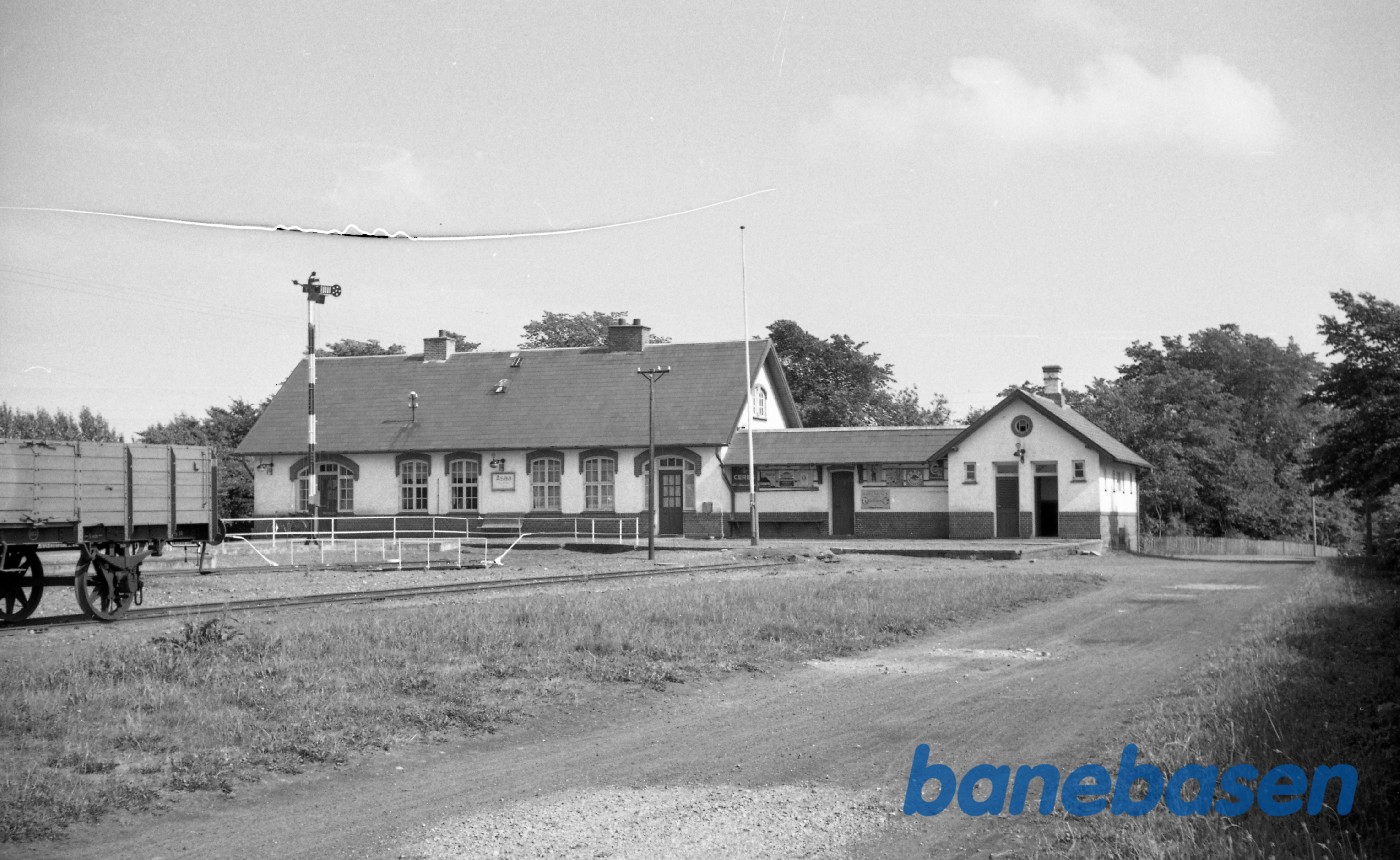 Aså station Aså station