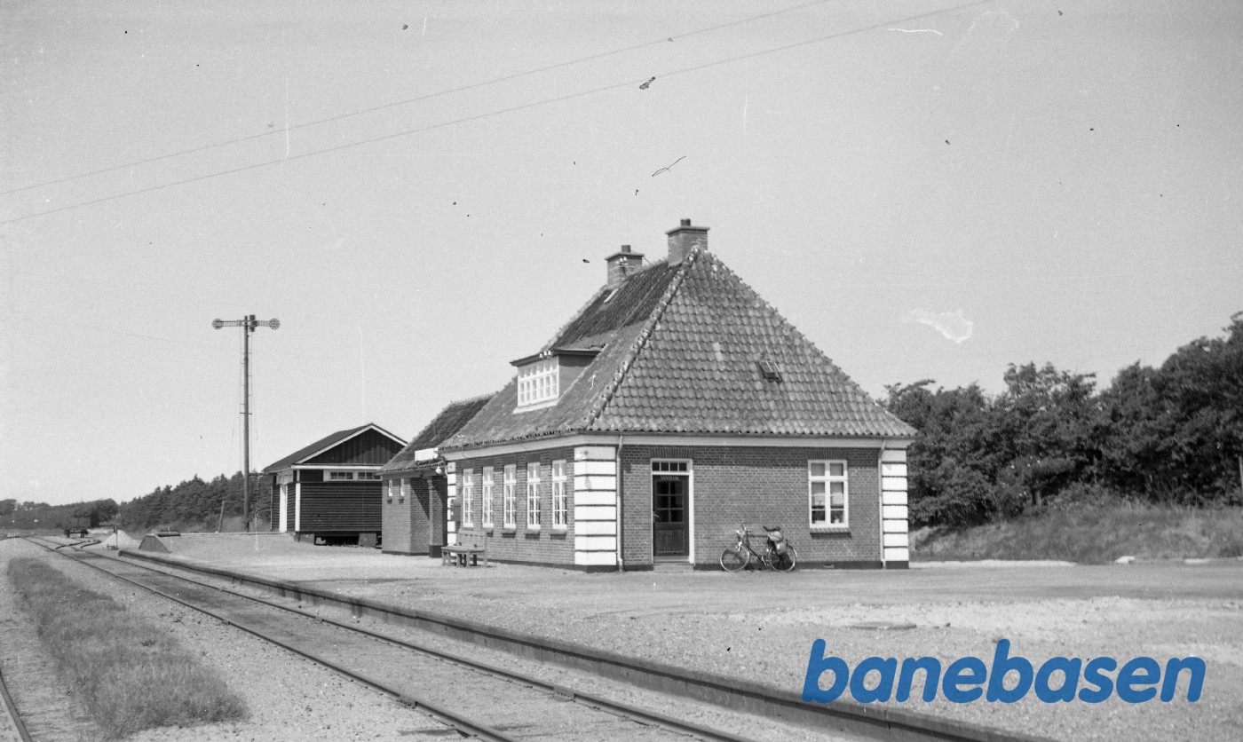 Venstred station Venstred station