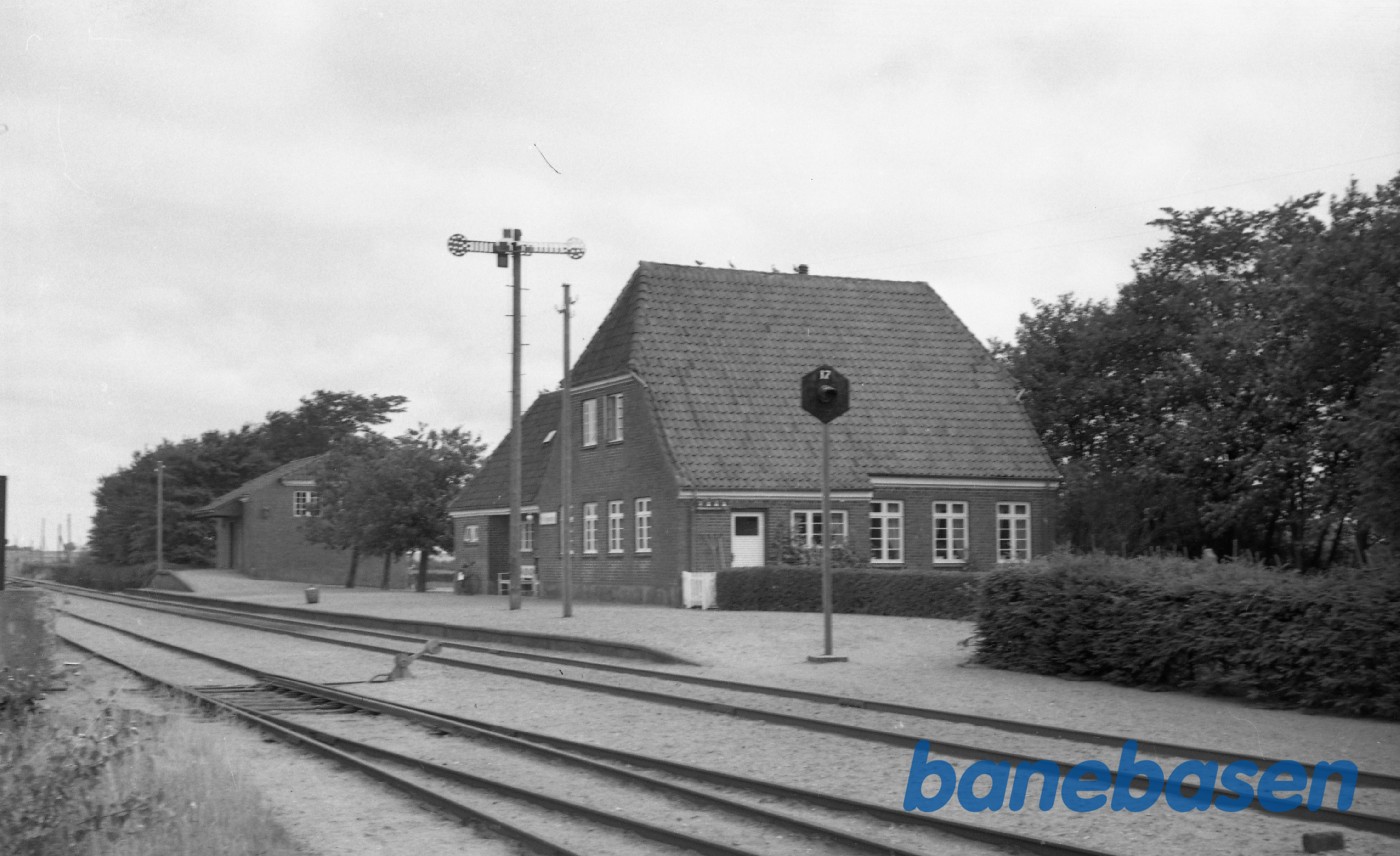 Nr Felding station Nr Felding station