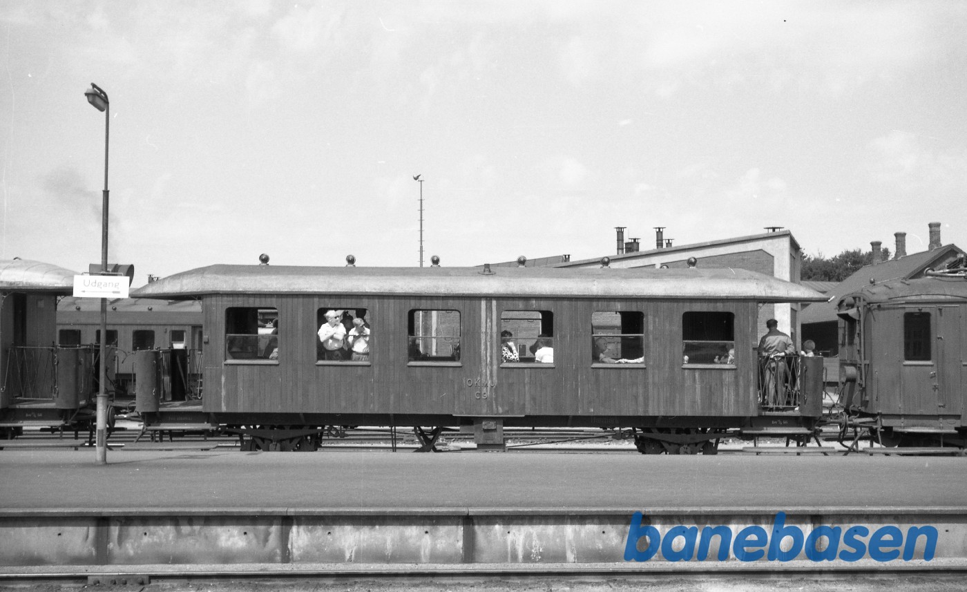 Odense station med OKMJ C 9 Odense station med OKMJ C 9