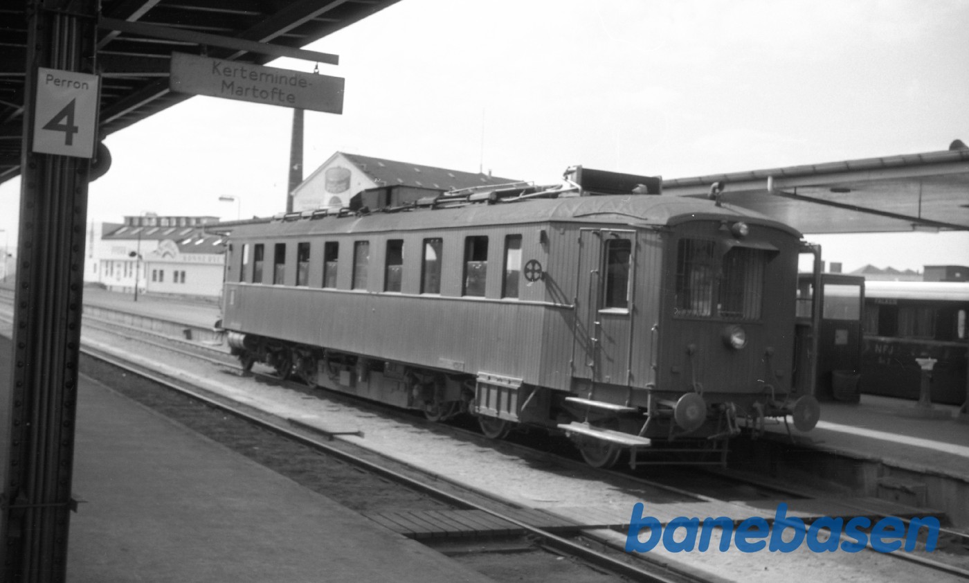 Odense station. OMB Md 5 Odense station. OMB Md 5