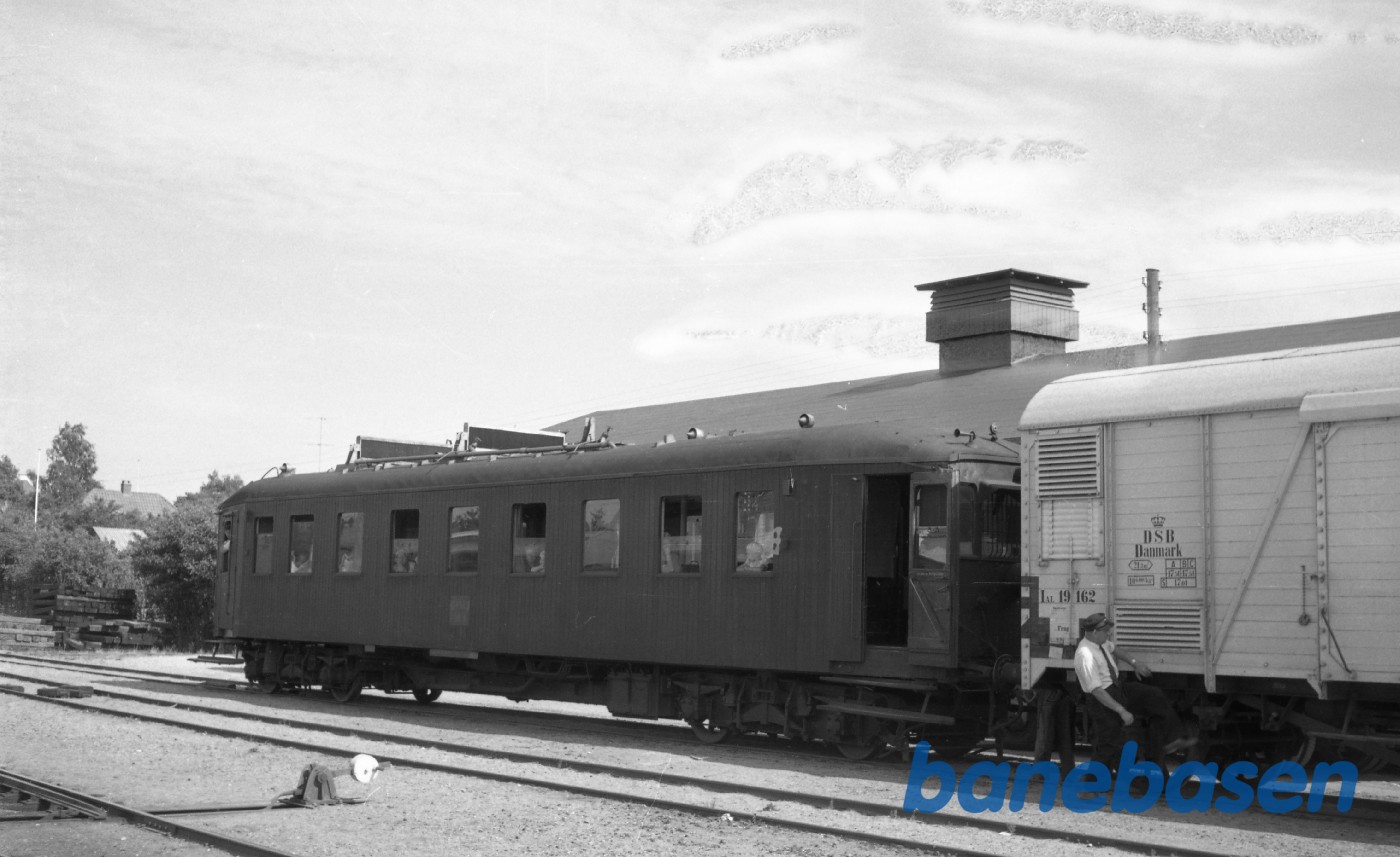 Brenderup Station. OMB Mh ? Brenderup Station. OMB Mh ?