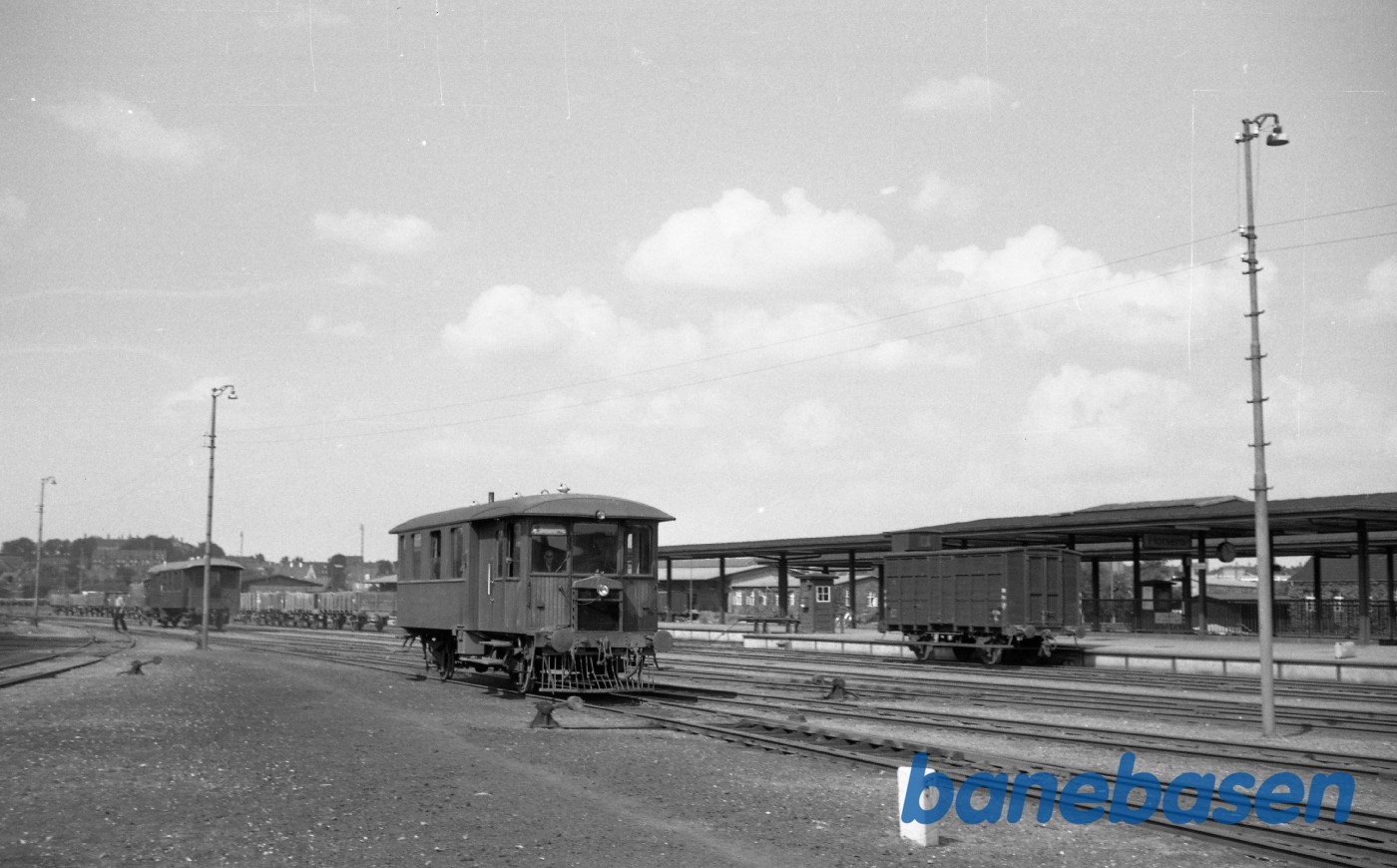 Horsens station.Triangelmotorvogn Lm Horsens station.Triangelmotorvogn Lm