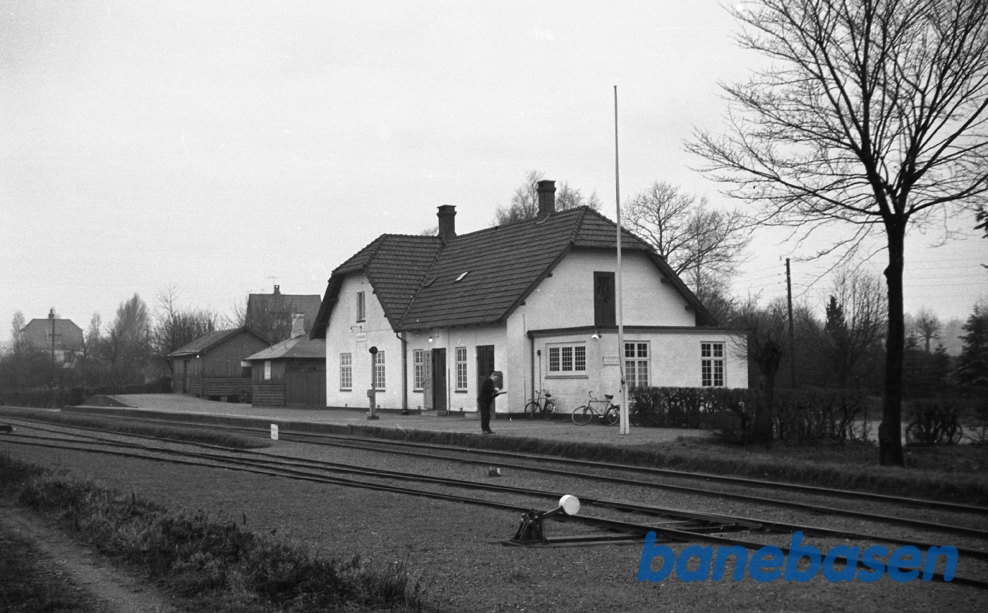 Ålsgårde station Ålsgårde station