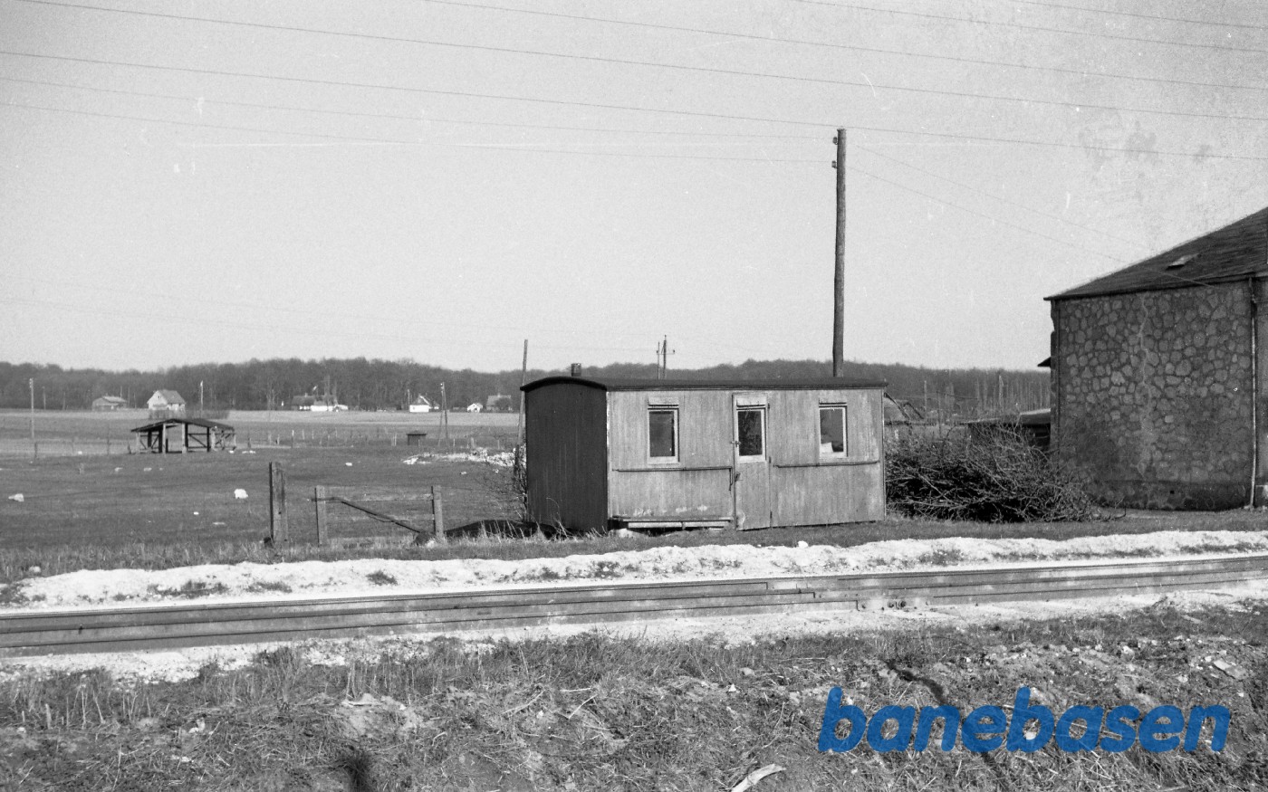 FJ salonvogn som vognkasse ved vandstationen FJ salonvogn som vognkasse ved vandstationen