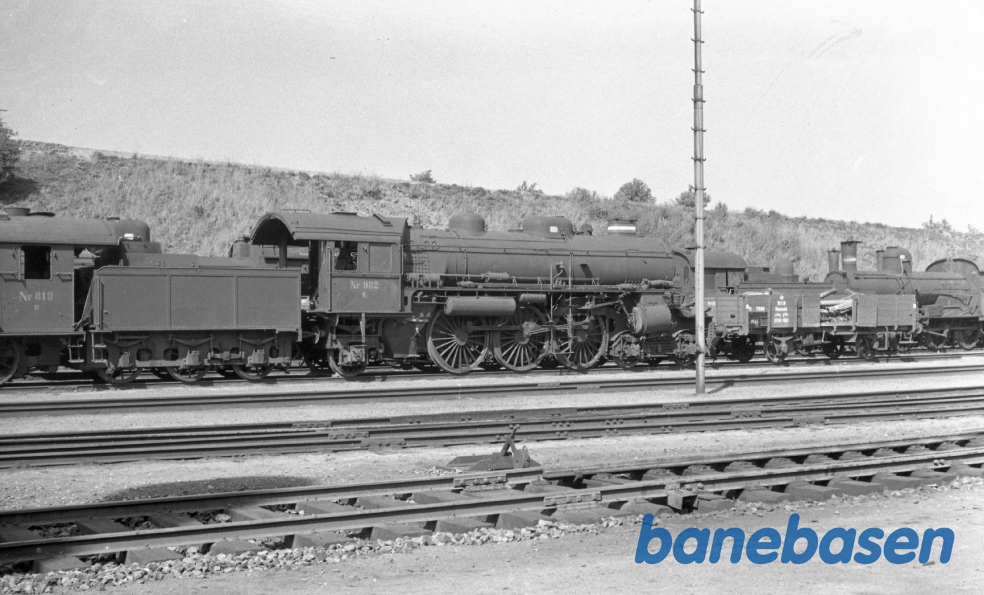 Hensat E 982 Hensat E 982