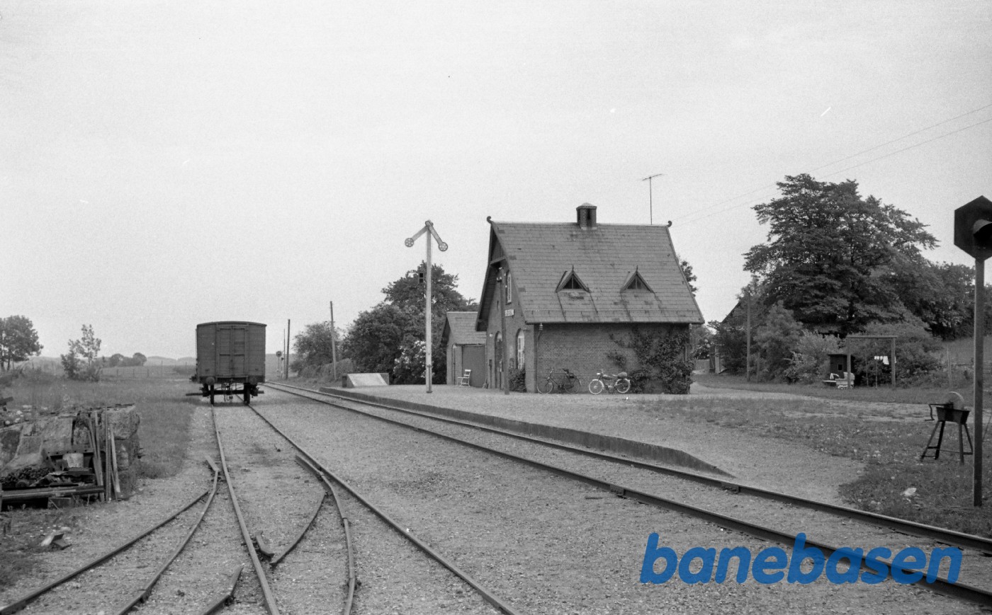 Skærsø station. Skærsø station.