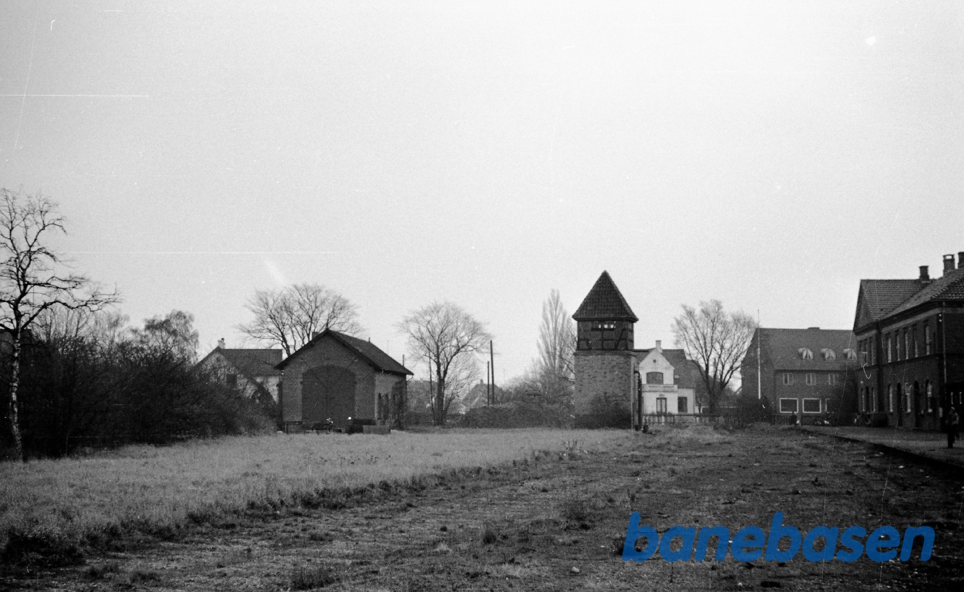 Dragør station .Remise og vandtårn Dragør station .Remise og vandtårn