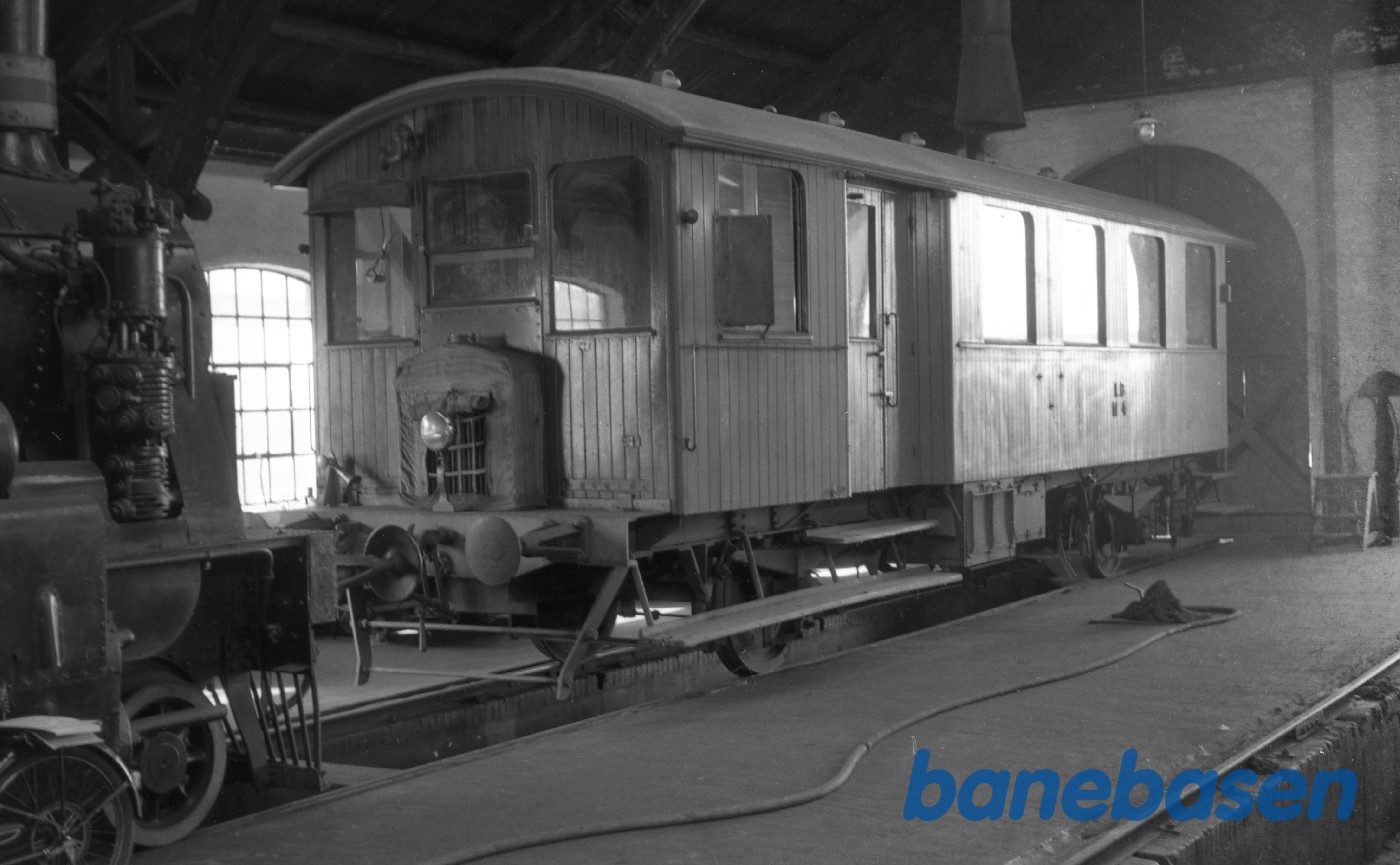 Rudkøbing remise med M 4 Rudkøbing remise med M 4
