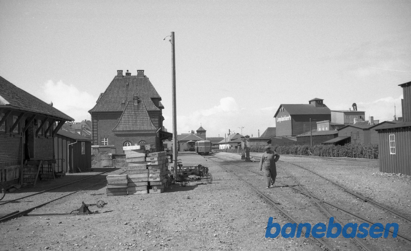 Rudkøbing station. Rudkøbing station.