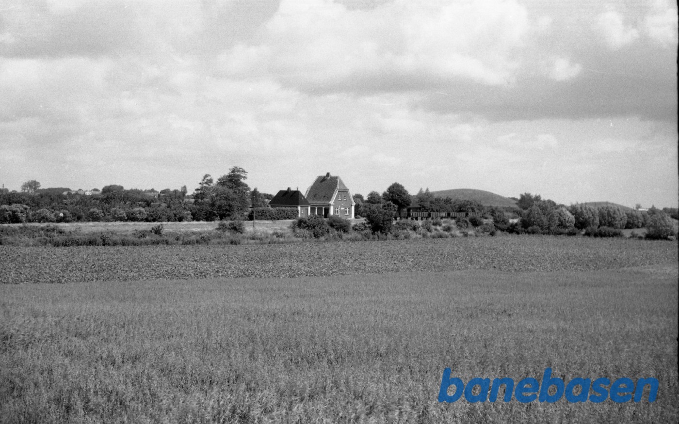 Krogsbjerg station Krogsbjerg station