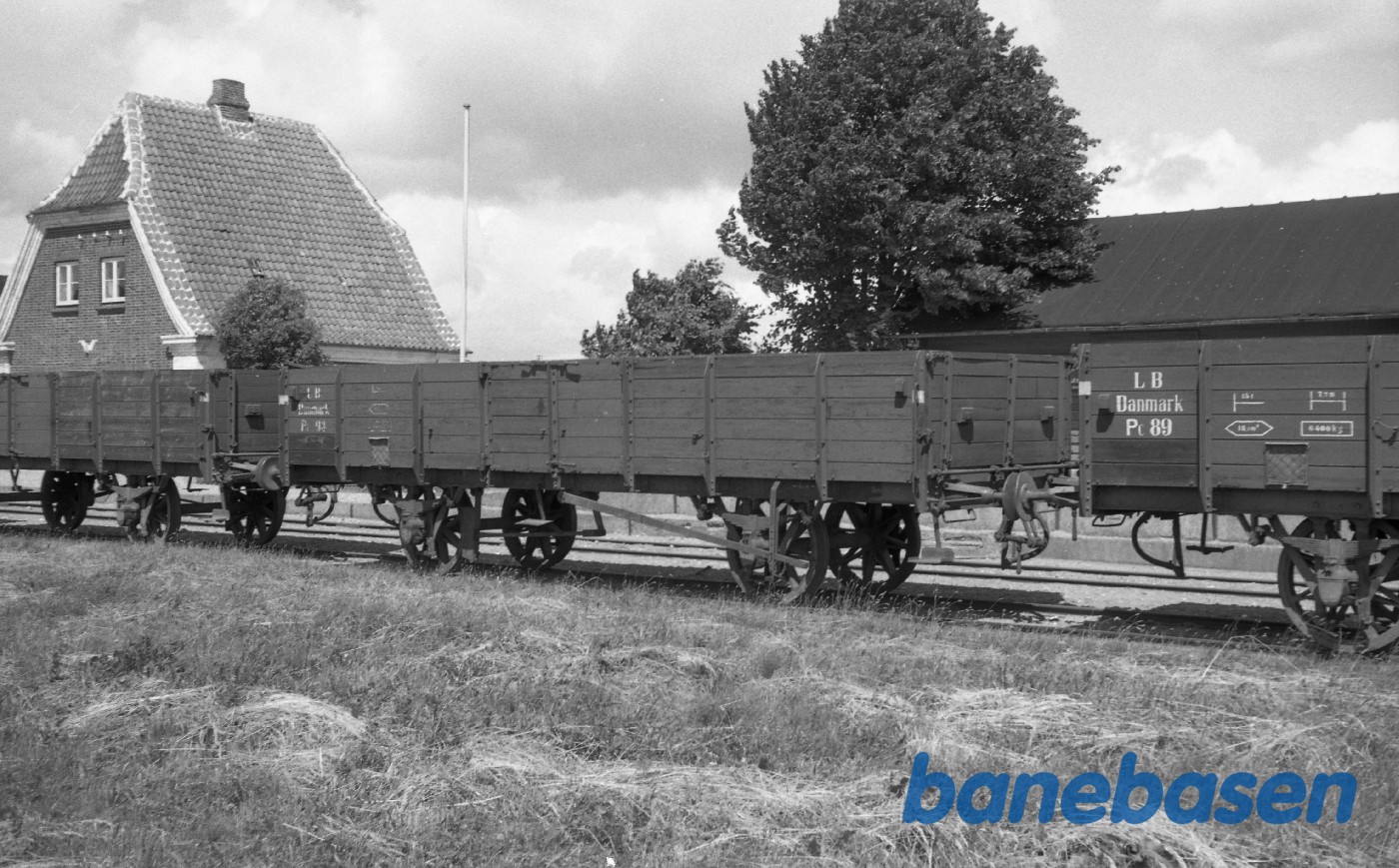 Krogsbjerg station. LB Pc 93 Krogsbjerg station. LB Pc 93