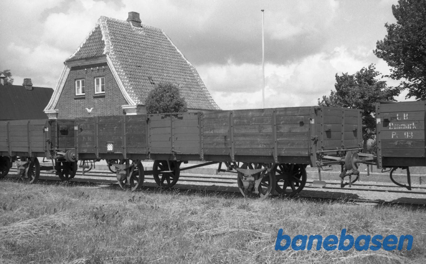 Krogsbjerg station. LB Pc 94 Krogsbjerg station. LB Pc 94
