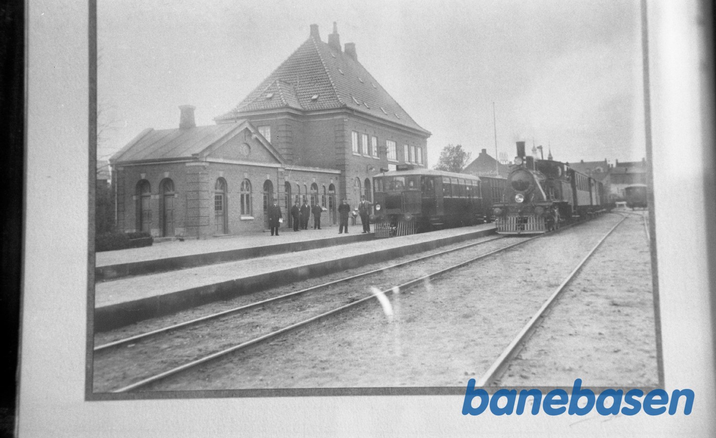 Kolding syd med motortog og damploko Kolding syd med motortog og damploko