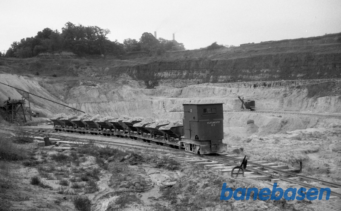 Rabækkeværket. Bruddet.Lokomotiv nr 7 Rabækkeværket. Bruddet.Lokomotiv nr 7