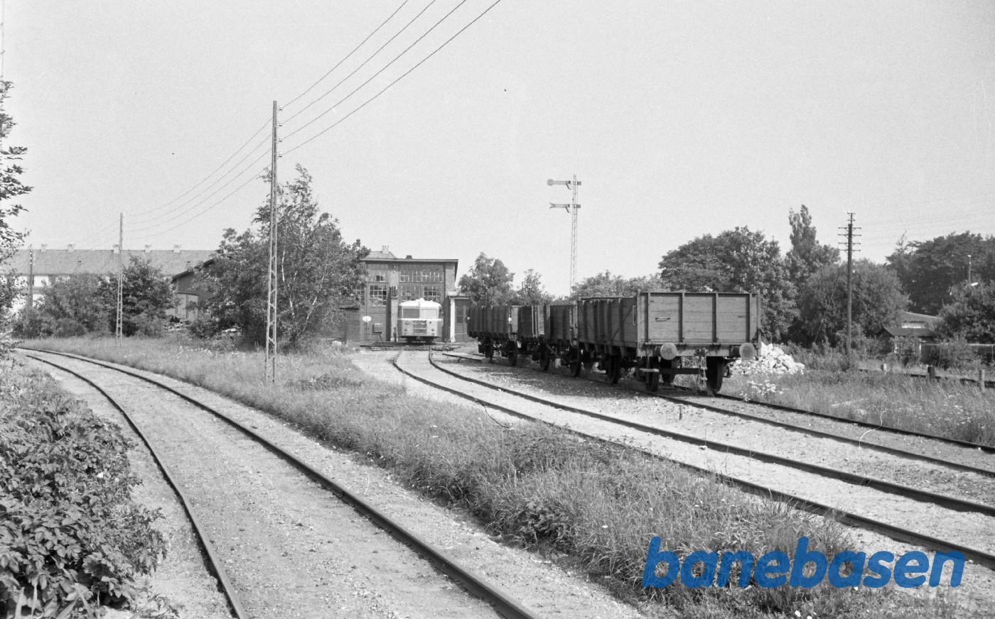 Køge Vest. Udkørsel og remisen Køge Vest. Udkørsel og remisen