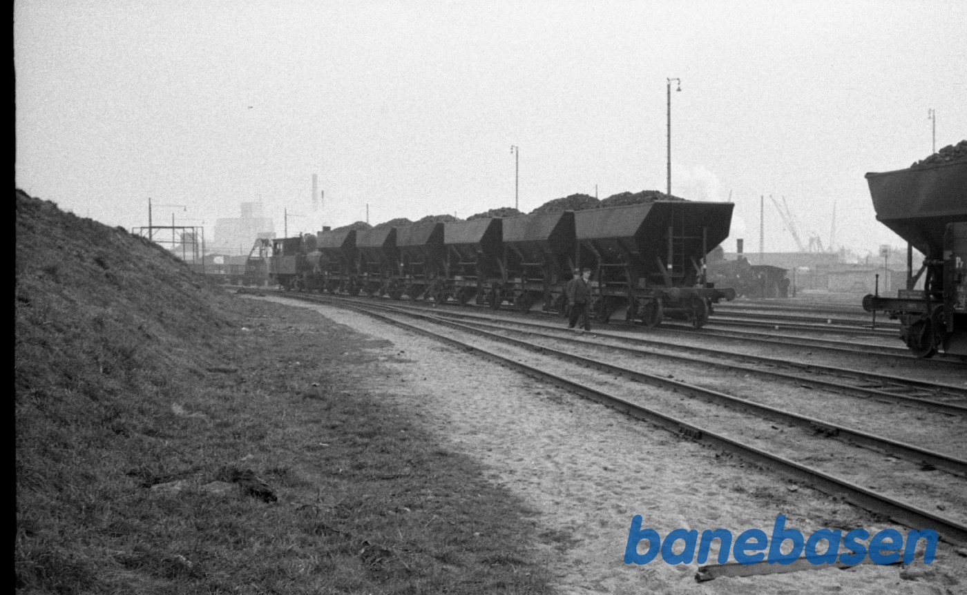 Kulvogne med f. Kulvogne med f.