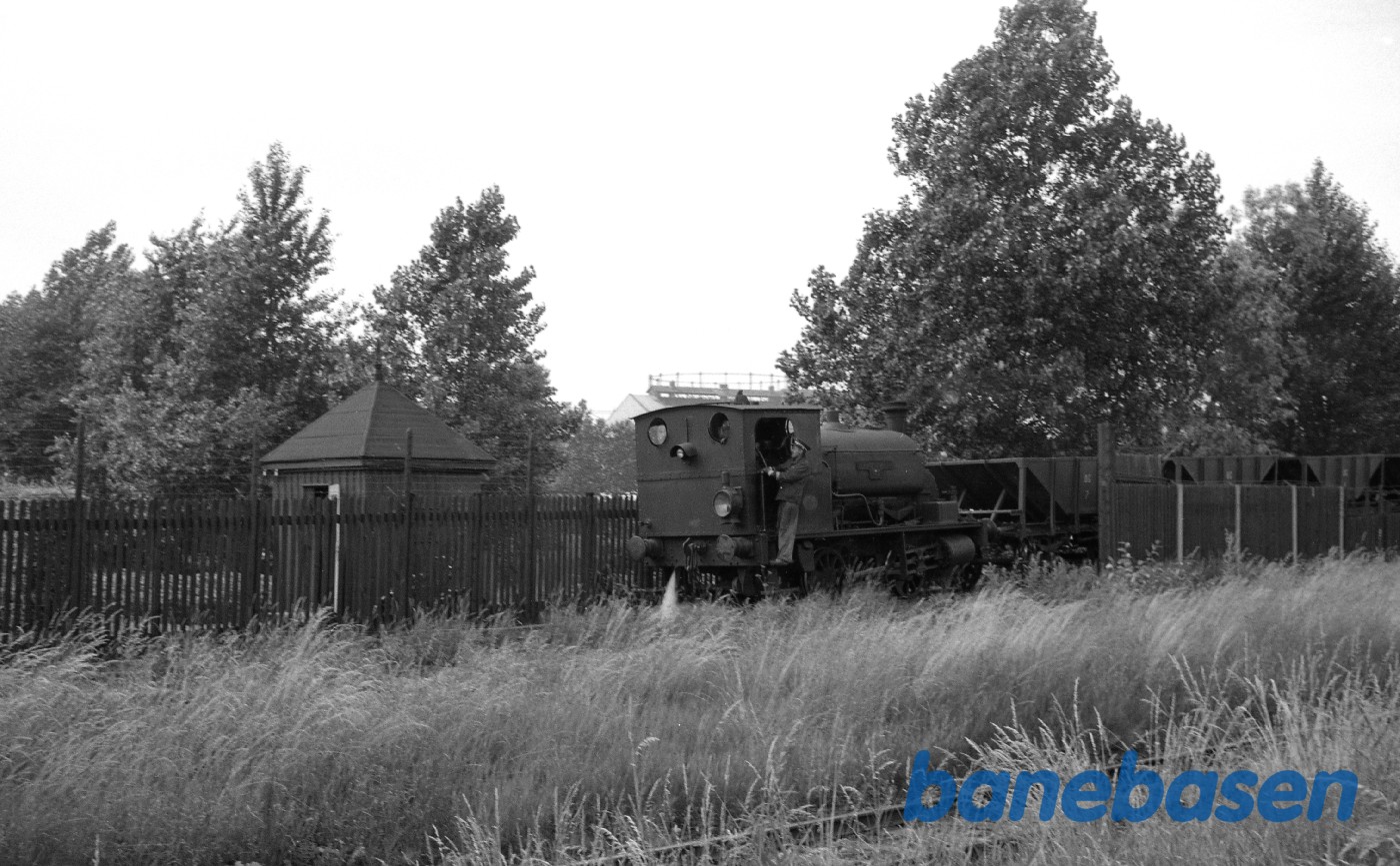 På vej ned af kulbroen På vej ned af kulbroen