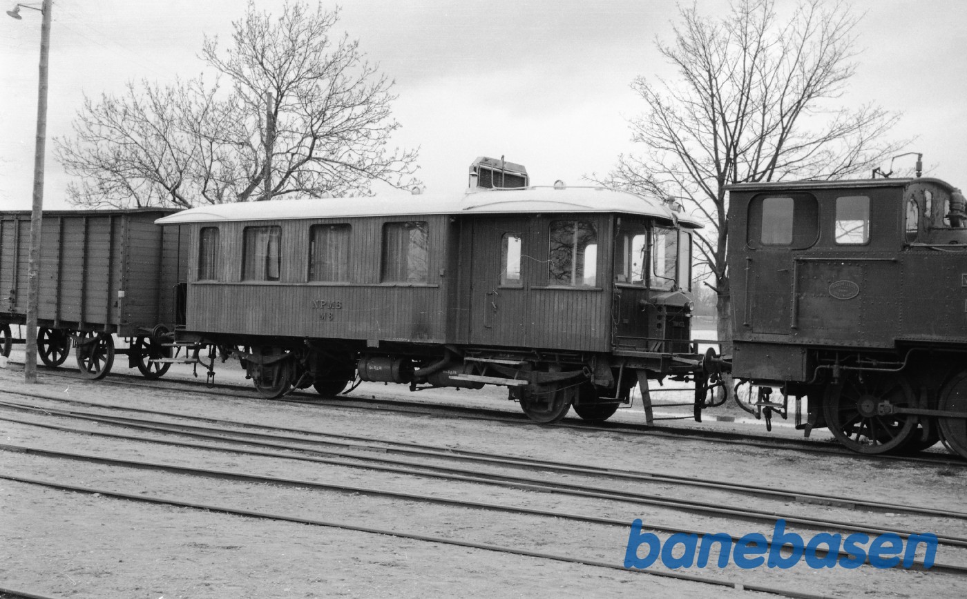 Præstø station med NPMB M 8 Præstø station med NPMB M 8