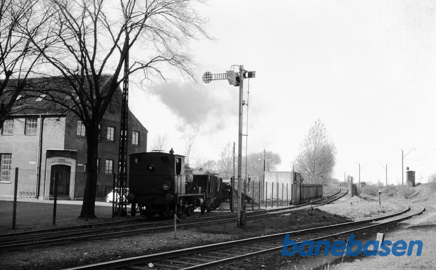 ØG 3 og vogn 1 på vej ind på gasværket ØG 3 og vogn 1 på vej ind på gasværket