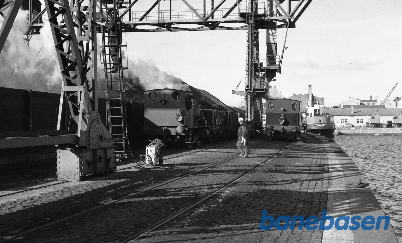 ØG 1 og ØG 3 under kranen ØG 1 og ØG 3 under kranen