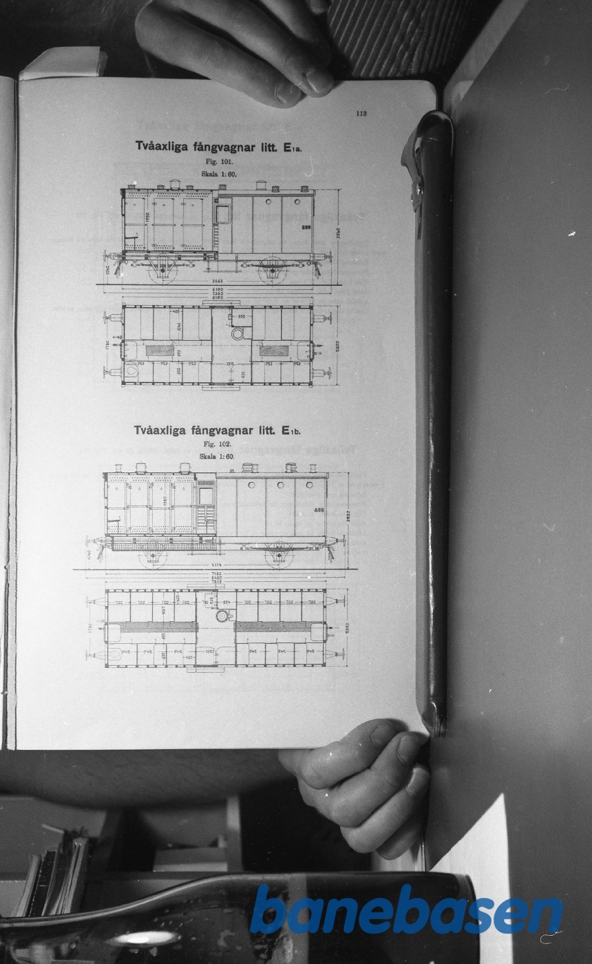 Tegning.Svenske Jernbanevogne Tegning.Svenske Jernbanevogne