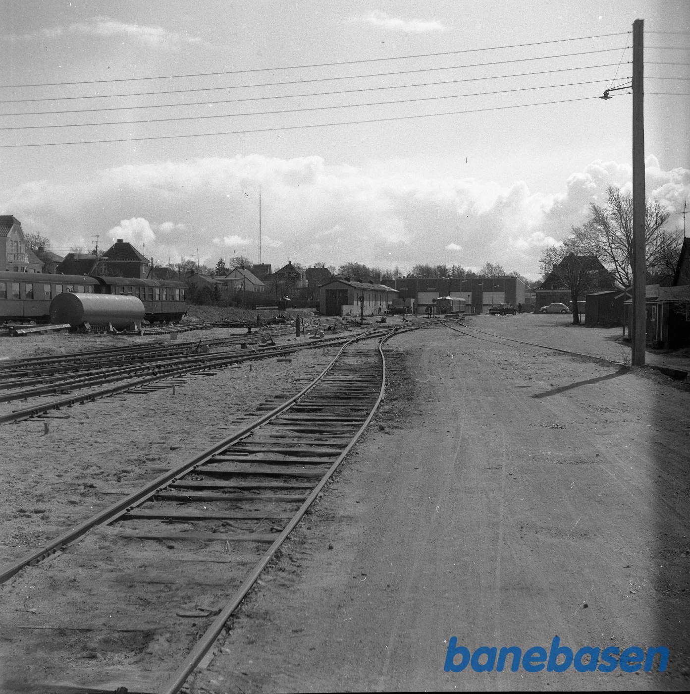 Hundested station med DSB Co vogne Hundested station med DSB Co vogne