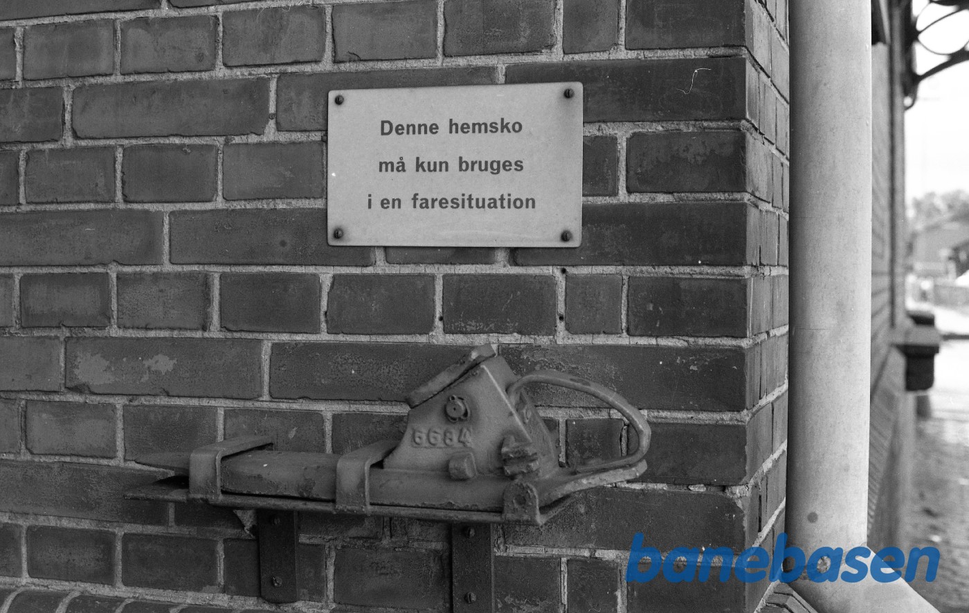 Helsingør. Hemsko på stationsvæggen Helsingør. Hemsko på stationsvæggen