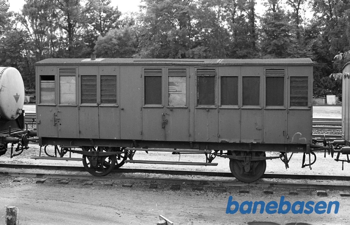 Rungsted station. Gl SFJ kupevogn Rungsted station. Gl SFJ kupevogn